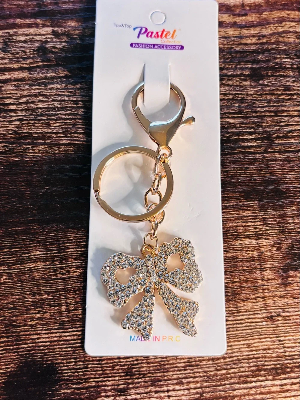Crystal Rhinestone Bow Keychain -‎ Gold Tone
